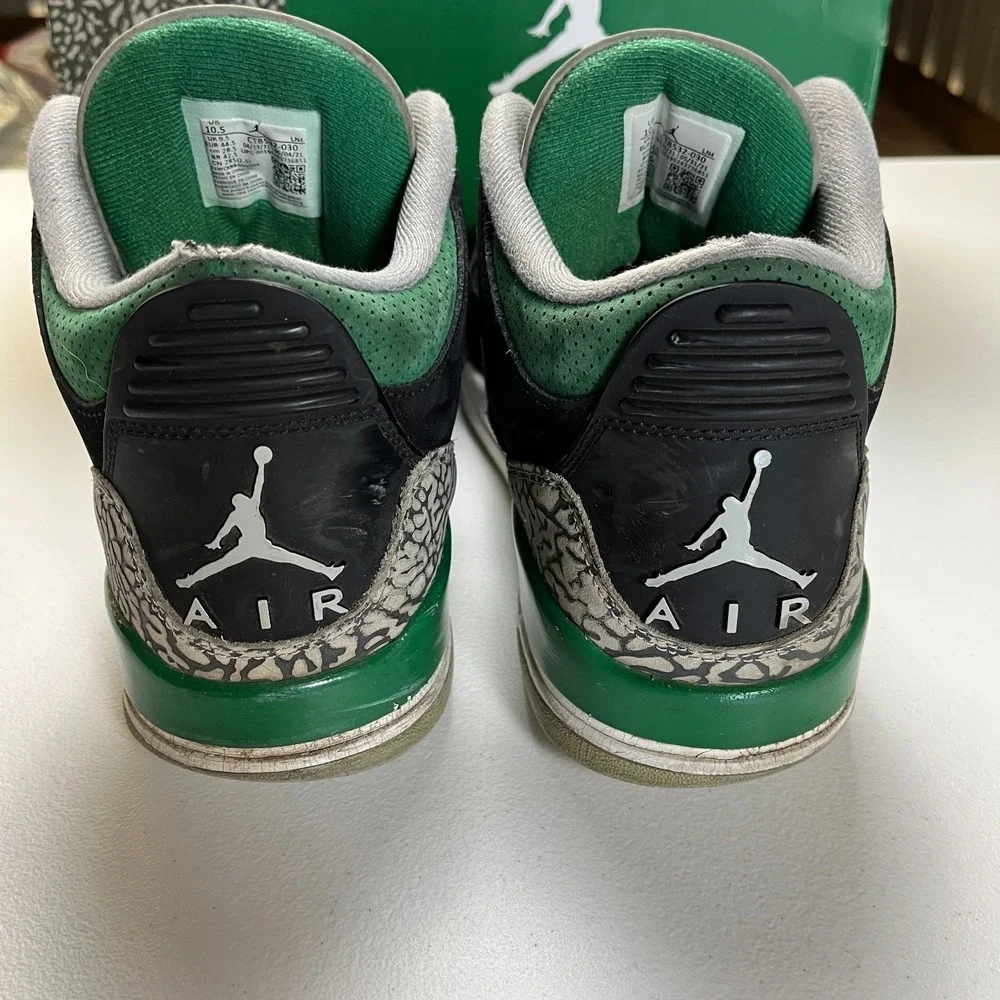 Jordan Air Jordan 3 Retro 10.5 Pine Green Black/Cement Grey/White CT8532-030